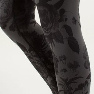 Lululemon Wunder Under Leggings Size 8